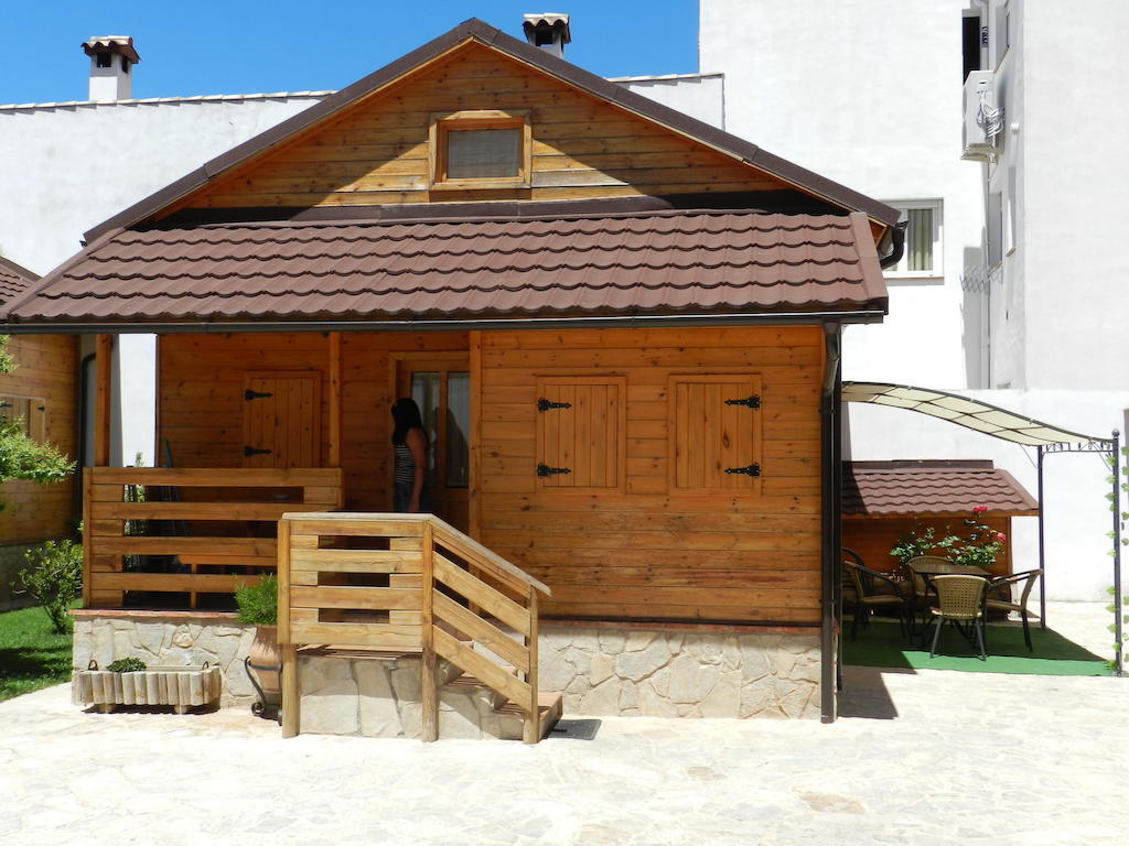 Cabanas De Madera El Rinconcillo Arroyo Frio Zimmer foto